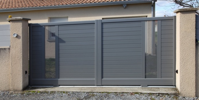 Portail coulissant Ausytec